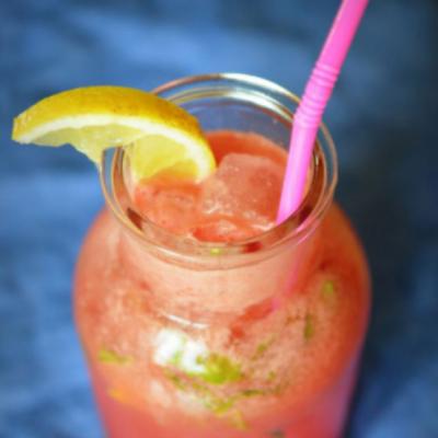 Bautura verii: limonada cu pepene rosu