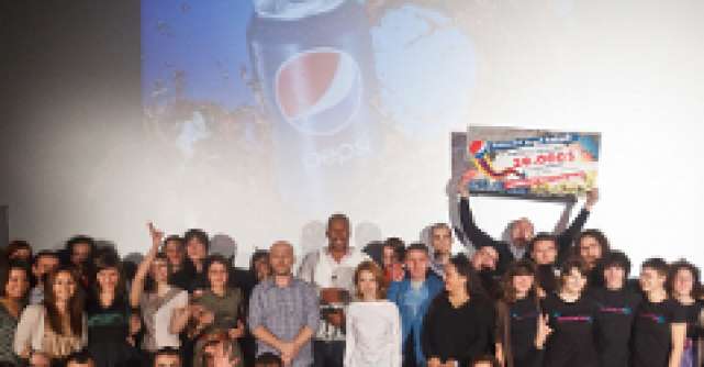 Castigatorii Pepsi Refresh Romania dau o noua fata unui reper urban al Iasiului