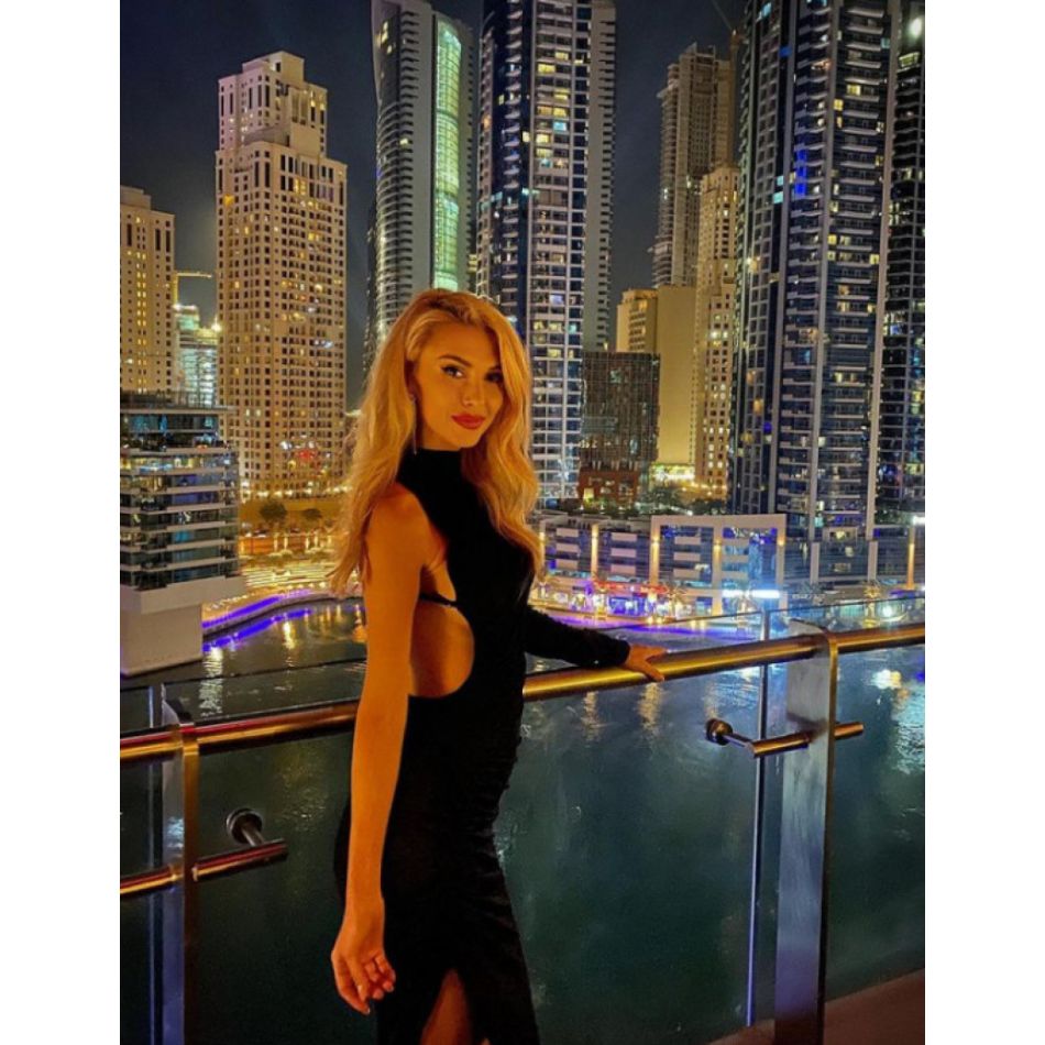 Andreea Bălan, planuri în imobiliare. Artista vrea să stea cu fetițele ei două luni pe an în Dubai