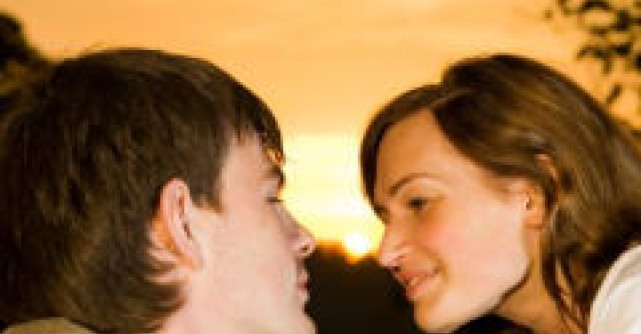 Prietenia intre un barbat si o femeie. Se poate? Tu poti?