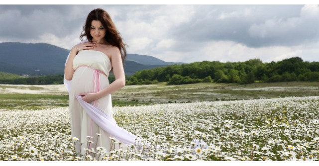 Aceasta femeie a ramas insarcinata, apoi a fost ceruta de sotie de iubitul ei