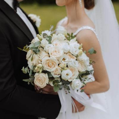 300 + mesaje și urări pentru aniversarea căsătoriei