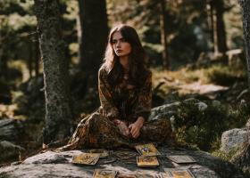 Tarot Venus în Taur 2026: cum să atragi abundență pe toate planurile în funcție de zodie