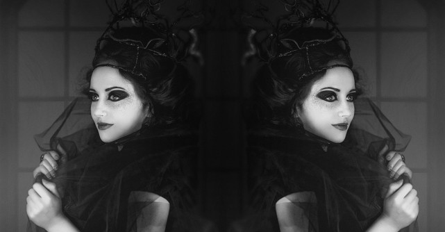 Povestea adevăratei Văduve Negre din România, Vera Renczi și sicriele ei  de zinc 