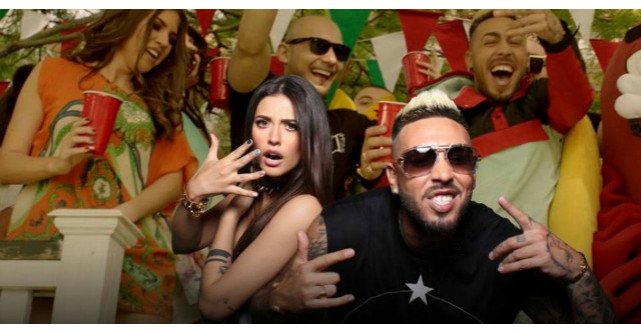 Noul videoclip al lui Alex Velea este o veselie totala