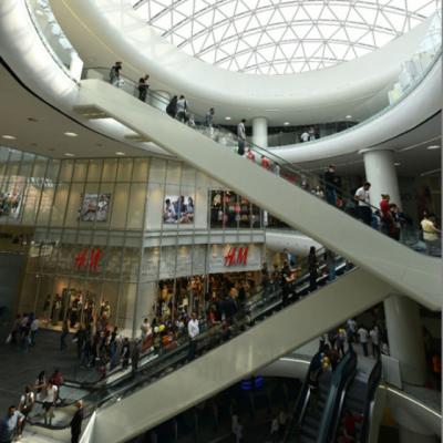 Centrul comercial Mega Mall si-a deschis portile