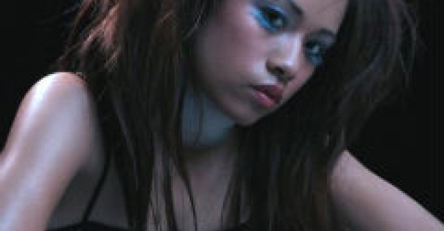 Influente gotice seducatoare in moda