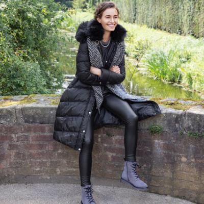 4 perechi de pantofi pe care ni-i dorim de Black Friday 