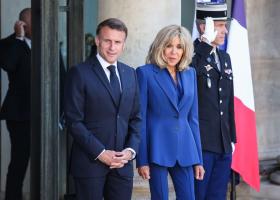 Brigitte și Emmanuel Macron o dau în judecată pe Candace Owens.Prima Doamnă va aduce dovezi științifice că este femeie biologică