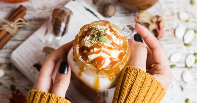 Pumpkin Spice Latte: Reteta simpla pentru cea mai aromata bautura de sezon