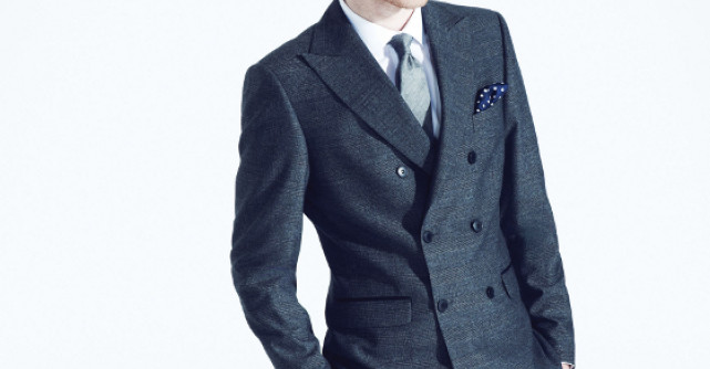 Pantalonii cazuti pe sold nu mai sunt cool!