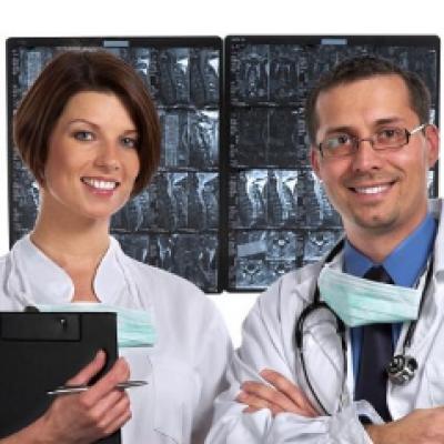 Medici romani stabiliti in strainatate se reintorc sa opereze in spitale private de top din Romania