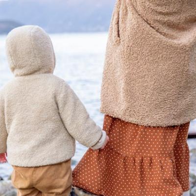 Cum pregătești garderoba celor mici pentru iarnă: sfaturi esențiale