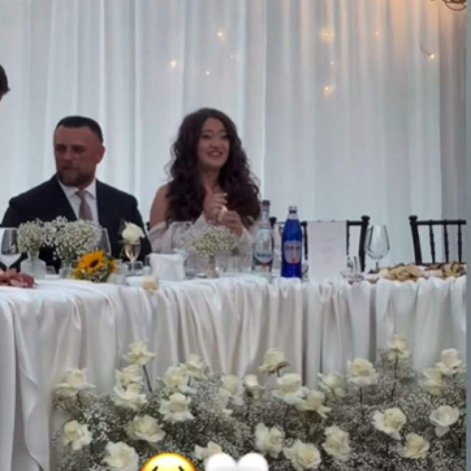 Carmen Chindriș s-a căsătorit în mare secret! Artista a ales satul natal pentru cununia religioasă