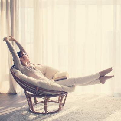 5 Carti care te vor RELAXA fantastic