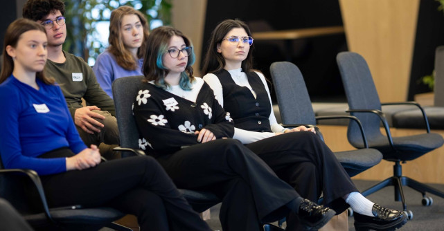 România rămâne pe ultimul loc în UE la numărul de absolvenți de studii superioare