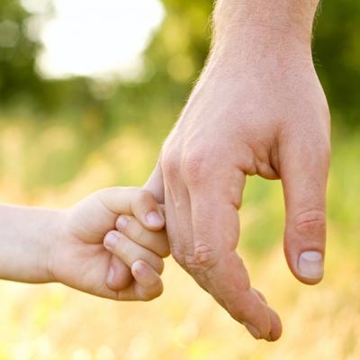 SOC: A fost maritata cu tatal ei si au facut trei copii