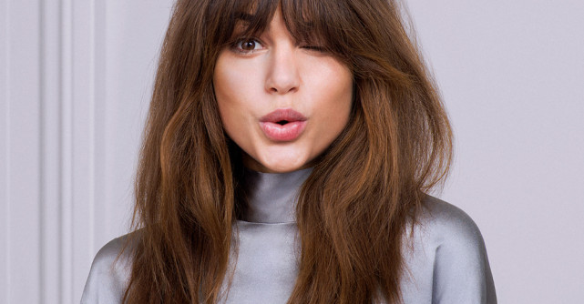 Și tu poți avea parte de un păr moale și fin, fară nicio picătură de apă!