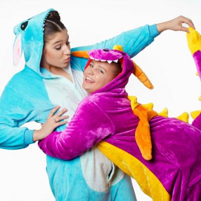 Fii din nou copil! 10 pijamale cu personaje pentru serile de rasfat
