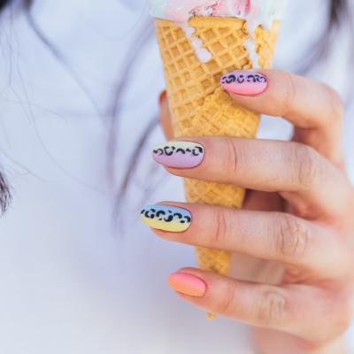 Vara cu aromă de lămâie: de la unghii la machiaj, până la parfumuri