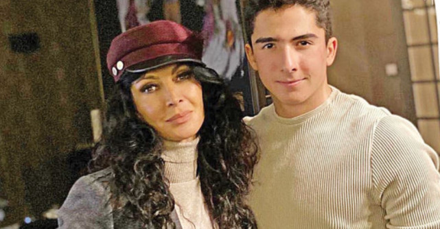 Mihaela Rădulescu suferă enorm după ce fiul ei a plecat la studii în America. Cum se simte Ayan în țara tuturor posibilităților?