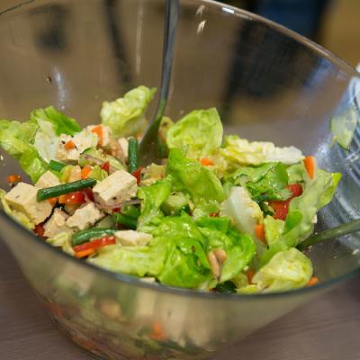 Salata de tofu 