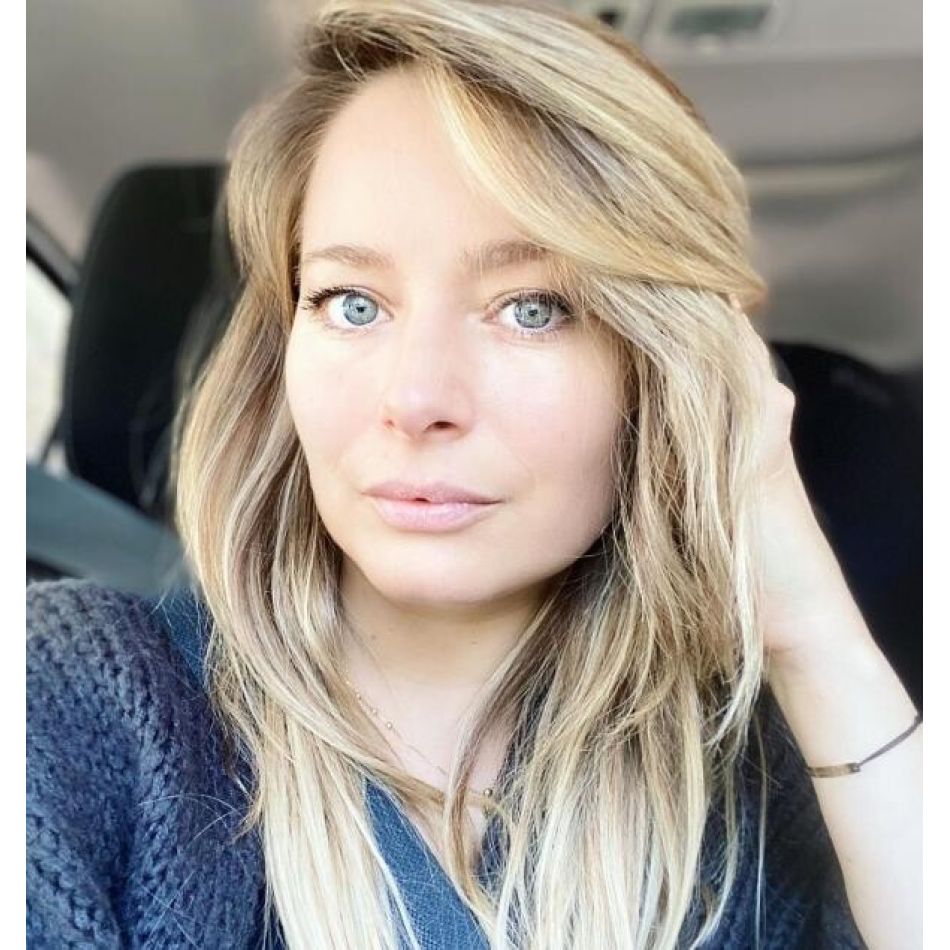 Laura Cosoi, detalii picante despre relația cu soțul ei. Cum a reușit Cosmin Curticăpean să îi fure inima actriței? 