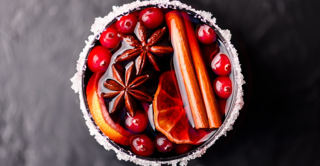 Vin fiert: Rețetă ușoară pentru cea mai savuroasă băutură a iernii 