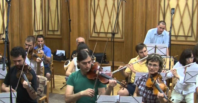 Video: Acesti romani au devenit celebri in doar trei minute. Toata lumea vorbeste despre ei