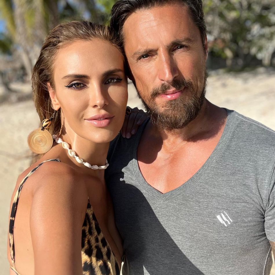 După un an și jumătate de relație, Daniel Pavel vrea să o ceară în căsătorie pe iubita lui: Simt că e momentul...