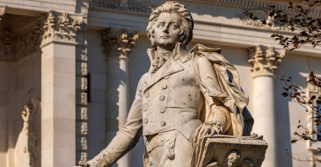 234 de ani fără Mozart, geniul care a scris eternitatea în note muzicale a murit aproape uitat la doar 35 de ani