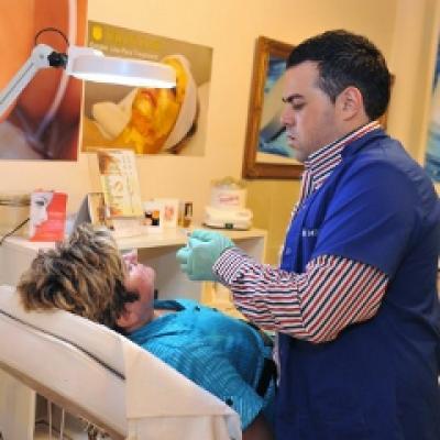 Interviu cu dr Iancu Morad: Barbatii au inceput sa apeleze la tratamentele estetice