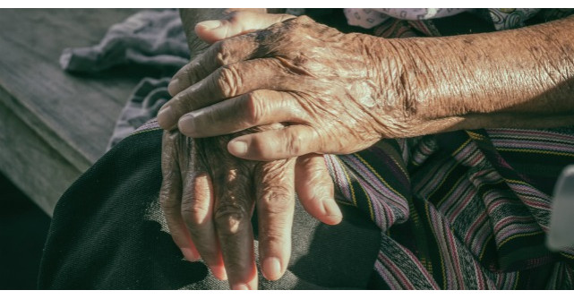 Scrisoarea acestei batranici pentru familia ei a devenit virala