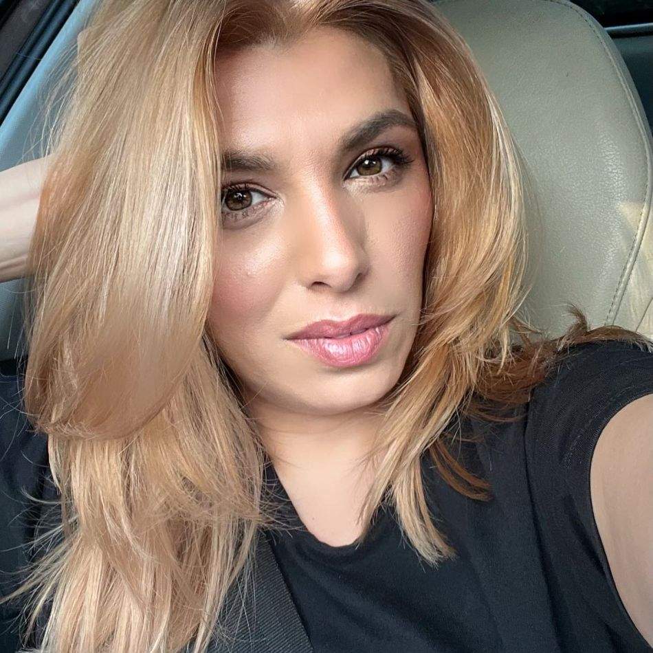 Sorana Darclee și-a înmormâmntat mama! Anunțul trist făcut de vedetă