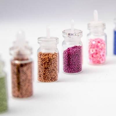 Posete cu margele aplicate