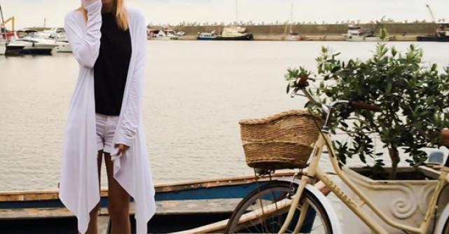 Diana Dumitrescu poarta in vacanta sandale de la Diane Marie Studio!