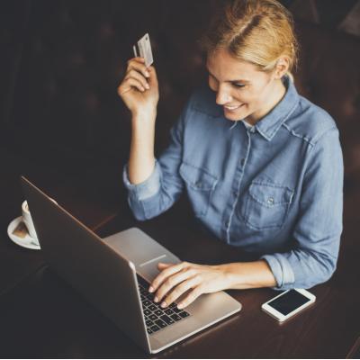 Fashion Days: Black Friday a început cu o creștere a valorii comenzilor de peste 40% față de ediția din 2017