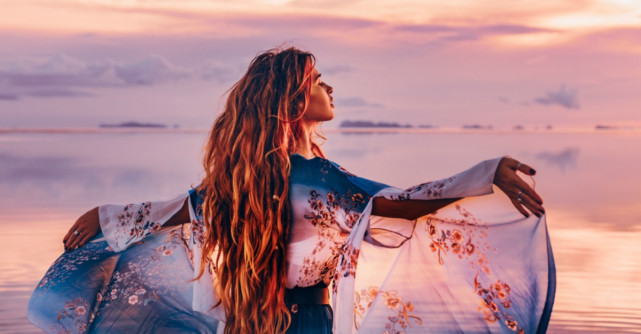 Ești mult mai mult decât greșelile pe care le-ai făcut. Sufletul tău este rar