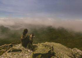 5 moduri eficiente sa iti transformi viata cand te simti la pamant