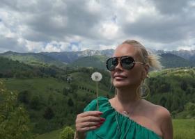 Vica Blochina, țeapă de zile mari la renovarea casei: Au fugit cu banii și mi-au spart casa. Merg la poliție...