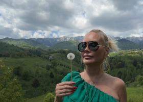 Vica Blochina, țeapă de zile mari la renovarea casei: Au fugit cu banii și mi-au spart casa. Merg la poliție...