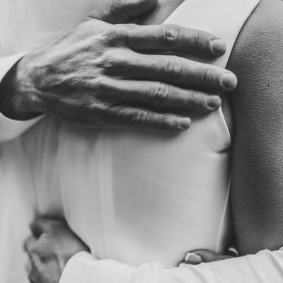 De ce simți fiori fără motiv: ghizii tăi spirituali încearcă să îți vorbească