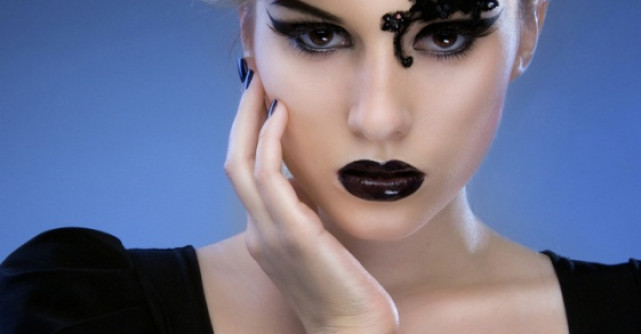 Femeia de care fug toti barbatii