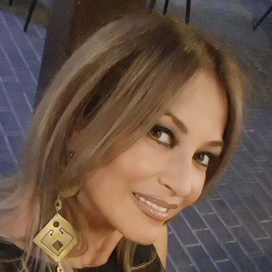 Imagini din vacanța de vis a Ancăi Țurcașiu cu iubitul tinerel. Actrița emană fericire după divorțul dureros 