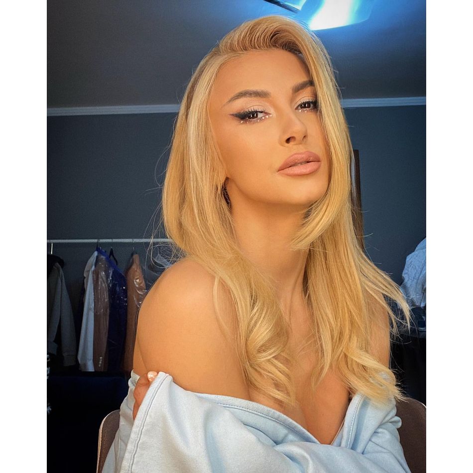 Dieta cu dulciuri a Andreei Bălan! Artista nu își refuză nicio plăcere culinară, iar la miezul nopții mănâncă...biscuiți cu gem!