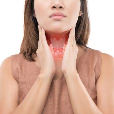 Semne care îți arată că ai putea avea probleme cu glanda tiroidă