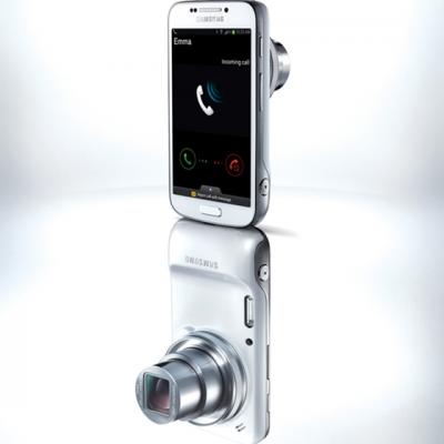 Samsung lanseaza GALAXY S4 zoom - primul smartphone care ofera zoom optic 10x, pentru fotografii perfecte