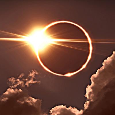 Eclipsa totală de Lună în Săgetător de pe 26 mai vine să ne elibereze de poverile sufletești. Sfatul Universului pentru zodii