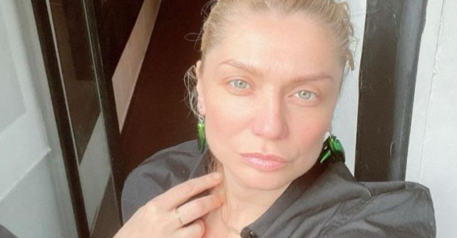 Cum se simt Cristina Cioran și fiica sa, după ce s-au infectat cu COVID-19! Sunt internate în spital: „Stăm singure în salon”