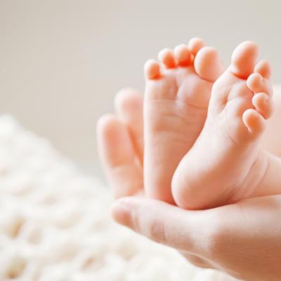Medicii neonatologi solicită Guvernului luarea de măsuri imediate de prevenire a contaminării cu coronavirus
